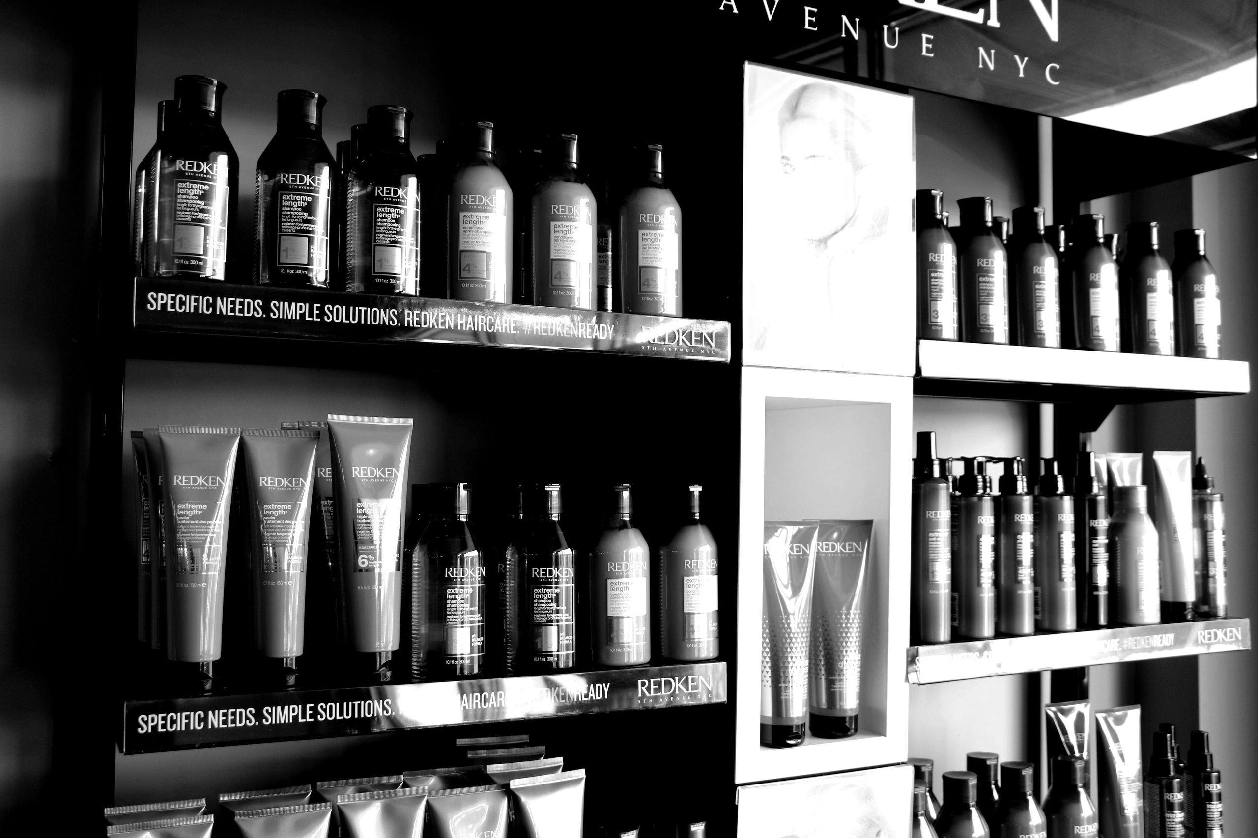 Custom hair lounge Salon Courtenay, British Columbia